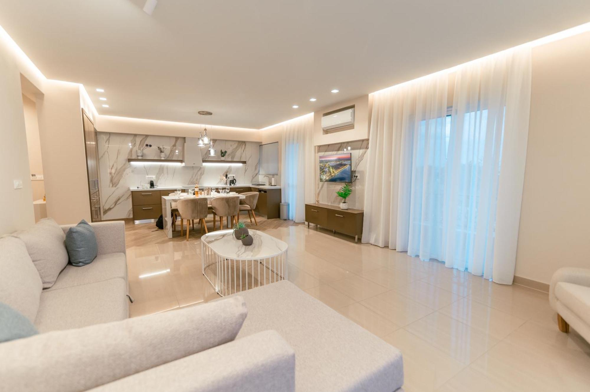 Platánion Brand New Elegant Suite מראה חיצוני תמונה