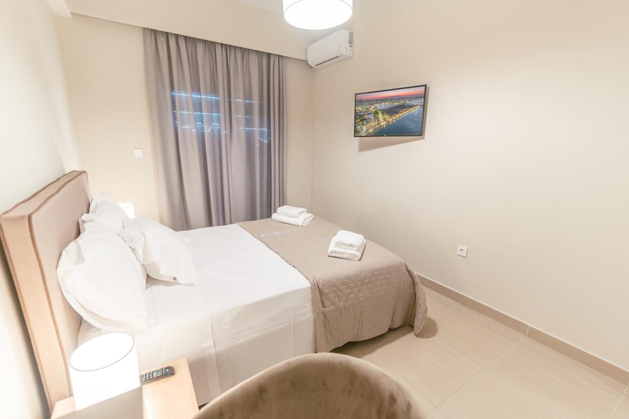 Platánion Brand New Elegant Suite מראה חיצוני תמונה